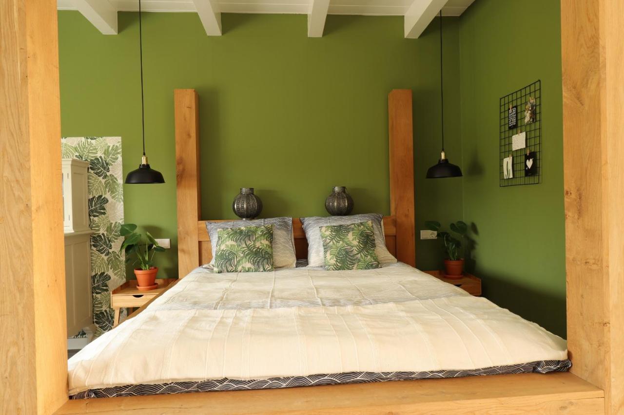 B&B Buutegeweun Sommelsdijk Εξωτερικό φωτογραφία