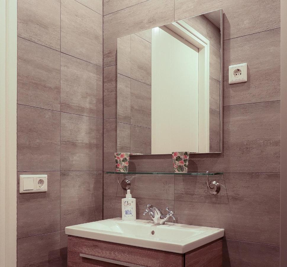 B&B Buutegeweun Sommelsdijk Εξωτερικό φωτογραφία
